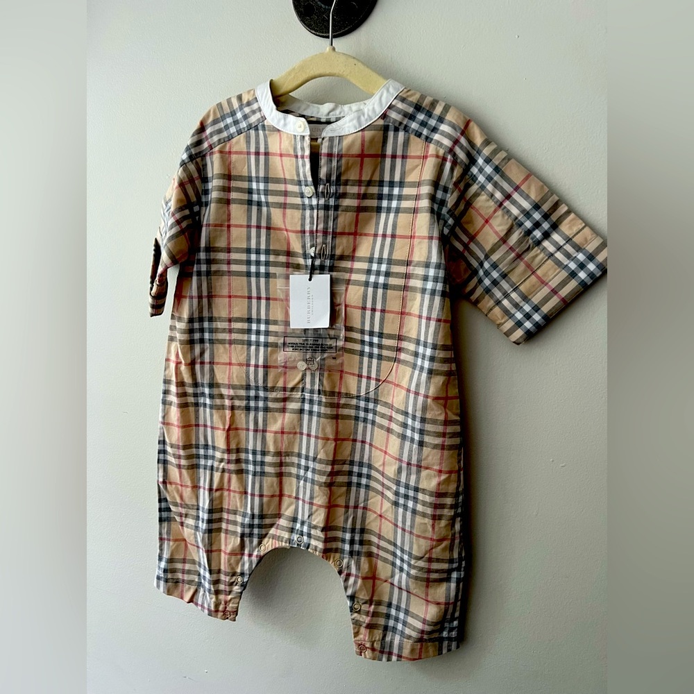 Burberry cotton onesie **new with tags**